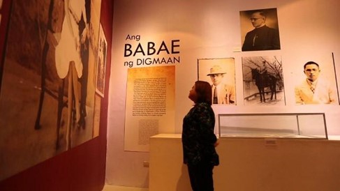 Museum display of WWII love story